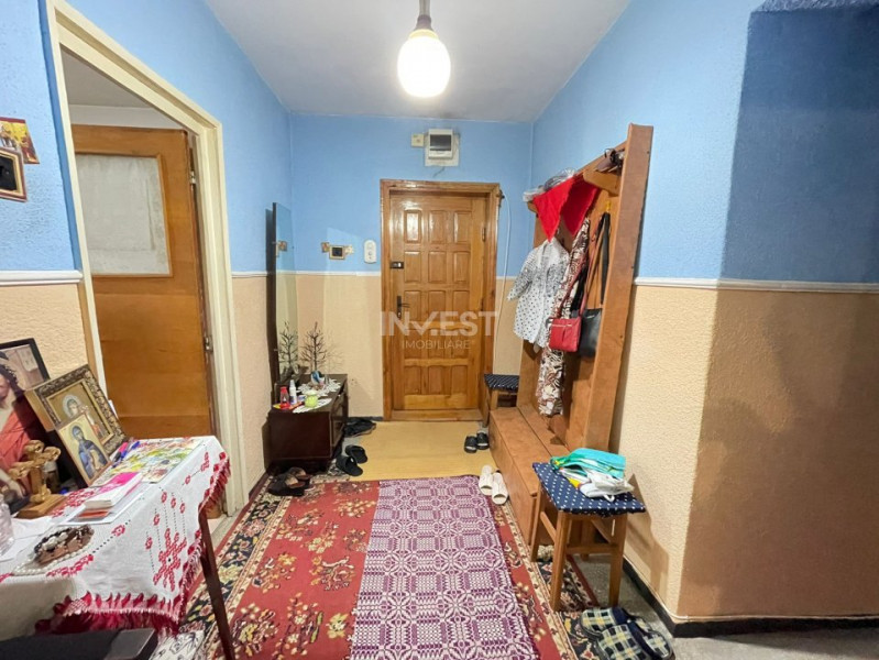 Apartament 3 camere+boxa-bloc 1989-Centru-Targu Cucu