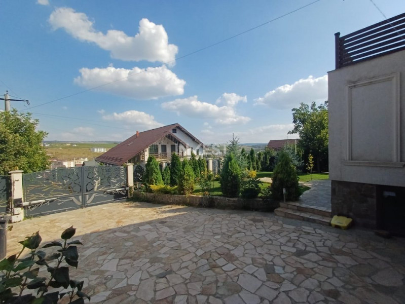 VILA CU 5 CAMERE, 150 MP UTILI, BECI, GARAJ, 717 MP TEREN, VISAN-BUCIUM