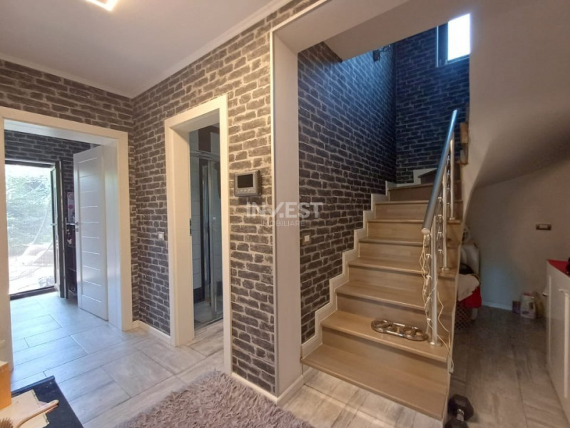 VILĂ CU 5 CAMERE - 150 MP UTILI - BECI, GARAJ, 717 MP TEREN, VIȘAN-BUCIUM