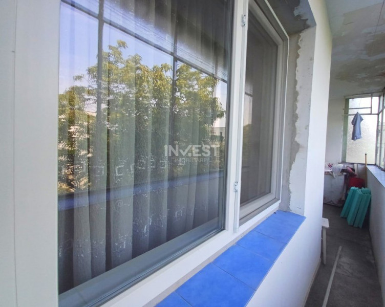 Apartament 3 camere - etaj 3 - Podu Roș 