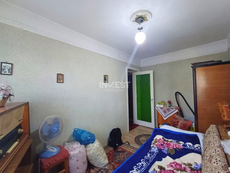 Apartament 3 camere - etaj 3 - Podu Roș 
