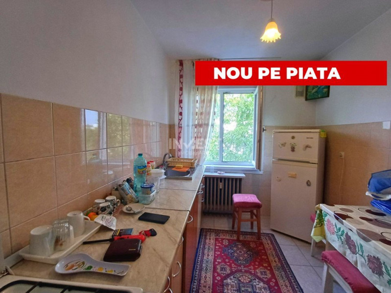 Apartament 3 camere-etaj intermediar-Podu Ros-Cantemir