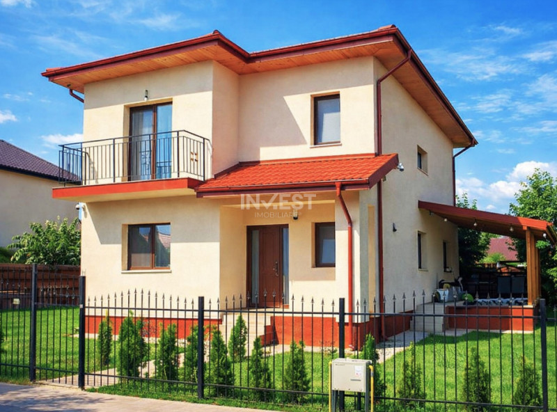 Casă Individuală cu 4 camere și 2 băi în zona Hlincea