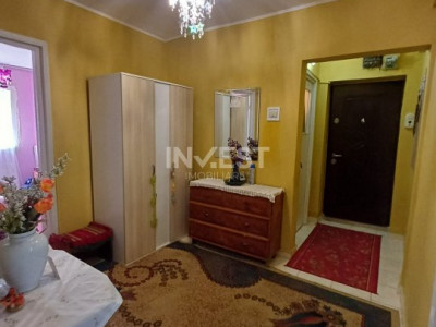 Apartament de vanzare cu 3 camere si 2 bai- zona Dacia 