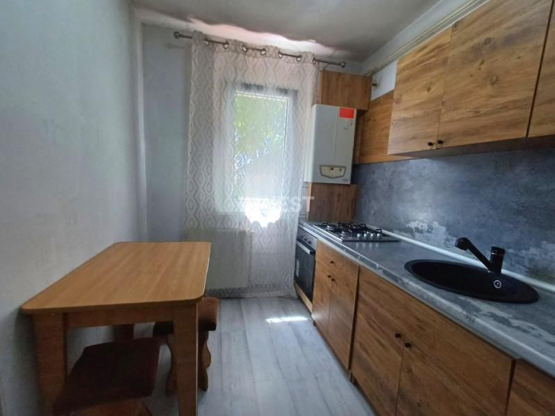 CHIRIE - Apartament 2 camere -etajul 2 -  PODU ROȘ 