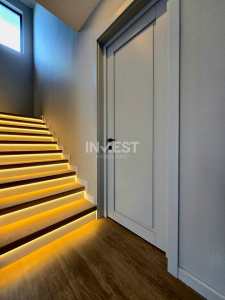 CASA CU 4 CAMERE GALATA , 145 MP UTILITI SI 480 MP DE TEREN