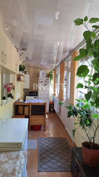 Alexandru- Apartament cu 2 camere si balcon extins 