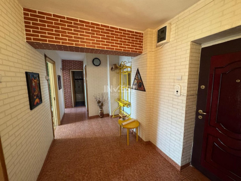DE INCHIRIAT - APARTAMENT 3 CAMERE, 2 BAI - PALAS MALL 
