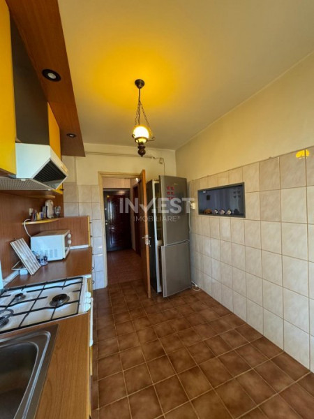 DE INCHIRIAT - APARTAMENT 3 CAMERE, 2 BAI - PALAS MALL 