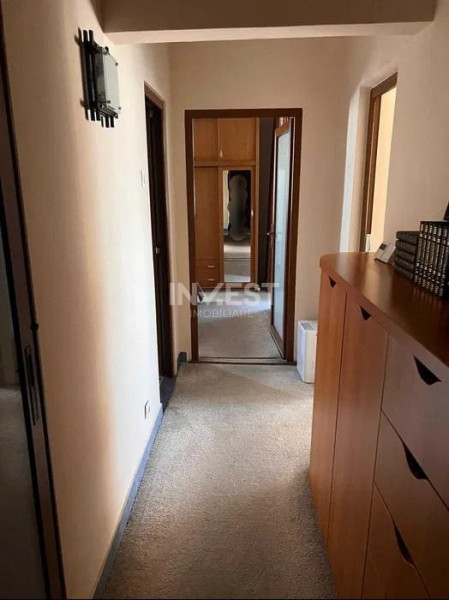 Apartament 3 camere decomandat - Podu Roș, Bulevardul Socola 