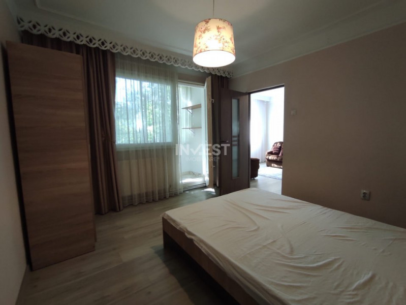 DE INCHIRIAT - APARTAMENT 2 CAMERE-ETAJ 1-PODU ROS