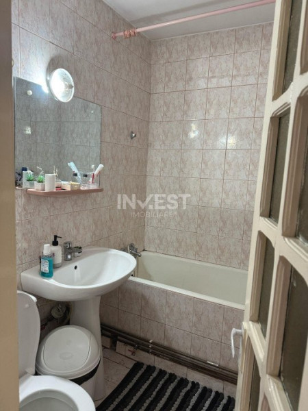 Apartament 3 camere decomandat - Podu Roș, restaurant Odeon 