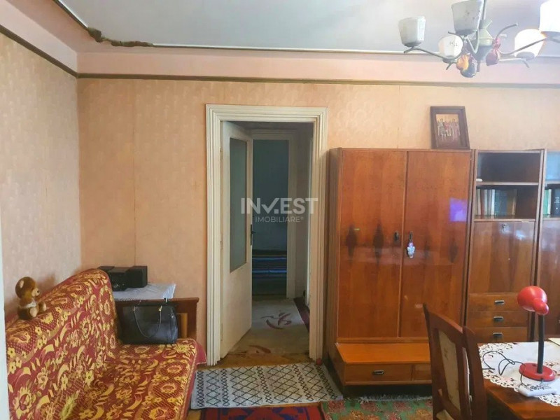 Apartament 2 camere - spațiu comercial - Central, Podu Roș