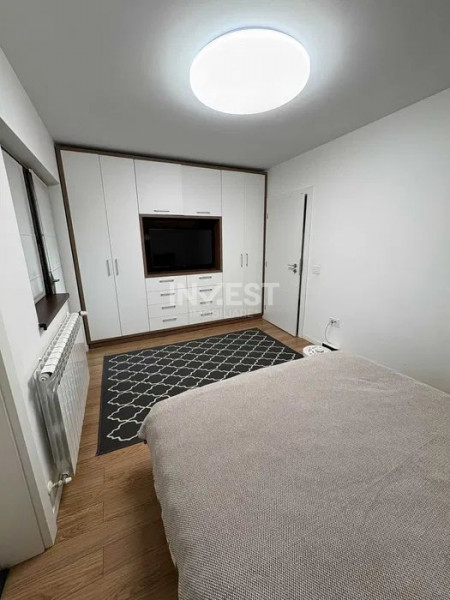 Apartament cu 3 camere *mobilat și utilat* - 300m de Hotel Bellaria
