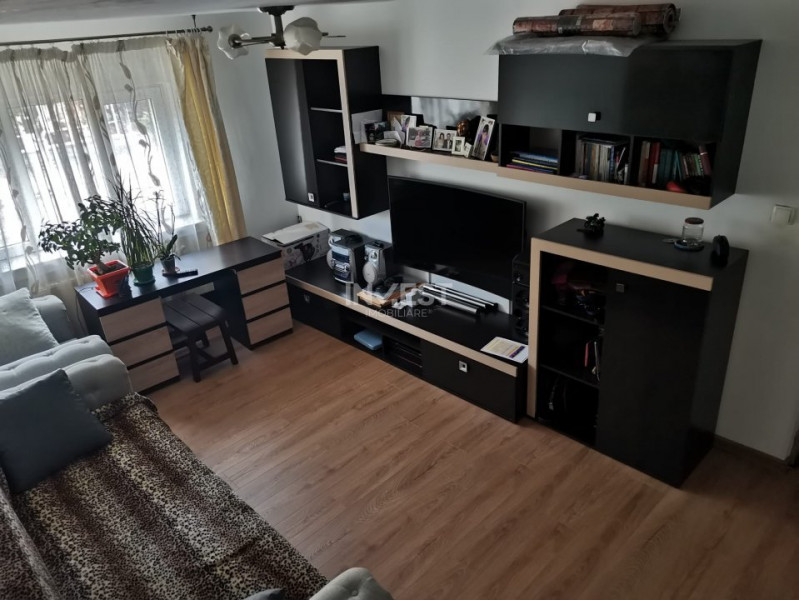 Apartament de vanzare, 3 camere, zona Canta - Scoala Elena Cuza, Iasi