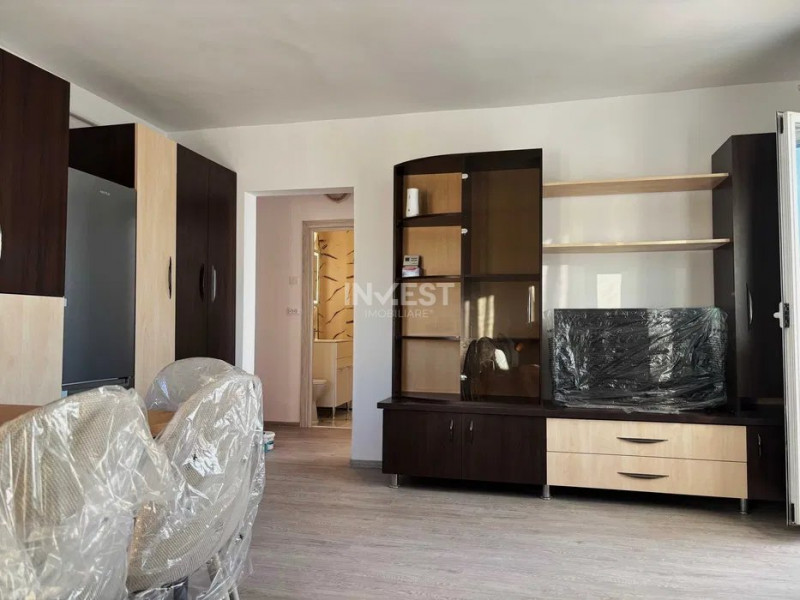 Apartament cu 2 camere renovat, mobilat - Mircea cel Batran 