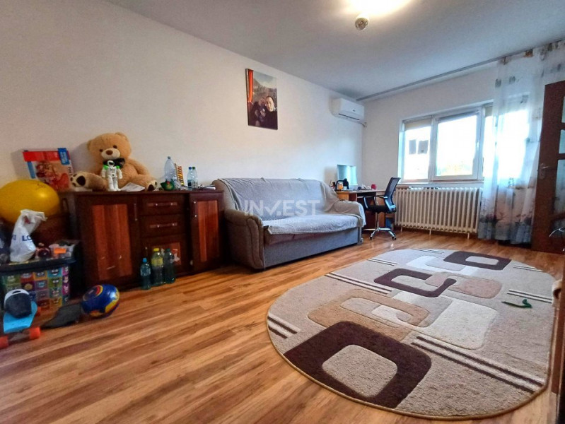 Apartament 1 camera, decomandat, 40 mp, Nicolina II