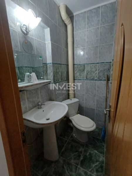 Apartament 3 camere, decomandat, 2 bai, Frumoasa