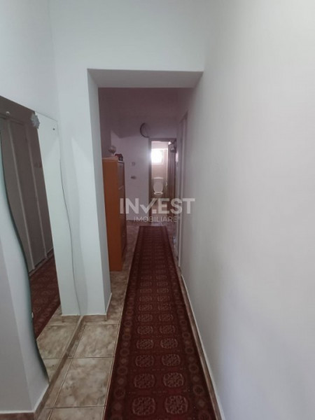 Apartament 3 camere, decomandat, 2 bai, Frumoasa
