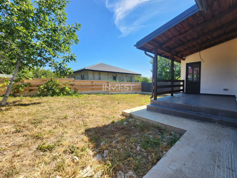 CASA INDIVIDUALA , 3 CAMERE, BECI,  PLACA DE BETON PESTE ETAJ , TOMESTI