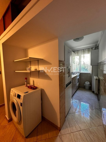 Alexandru -2 camere renovat,etaj 1