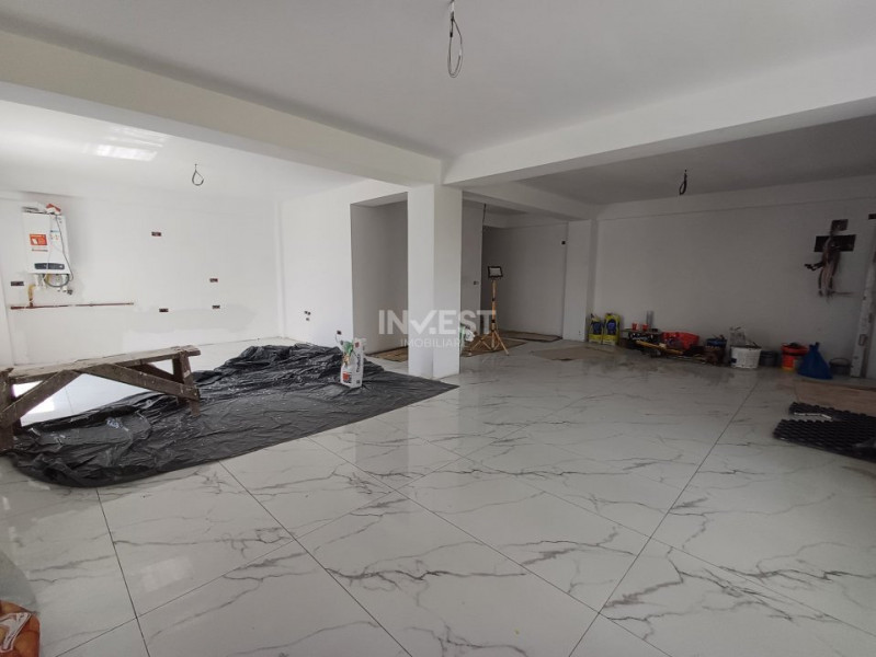 CASA DE VANZARE , FINALIZATA , 900m de  Family Market MIROSLAVA