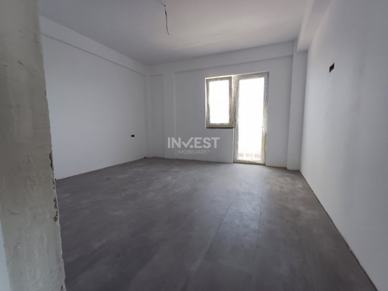 CASA DE VANZARE , FINALIZATA , 900m de  Family Market MIROSLAVA