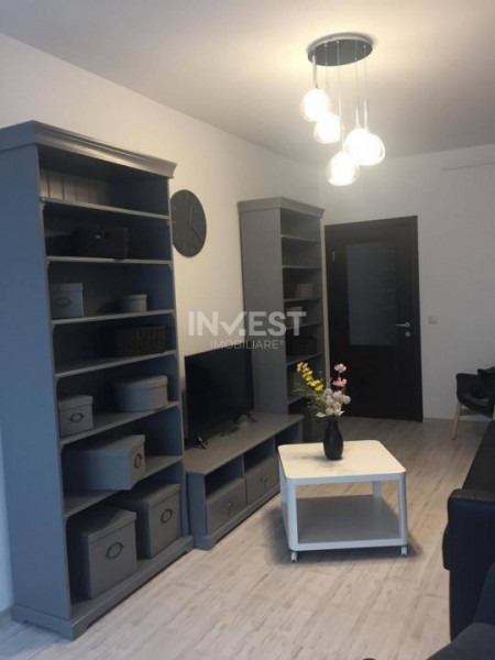 INCHIRIERE-APARTAMENT 2 CAMERE-DECOMANDAT-ZONA PALAT