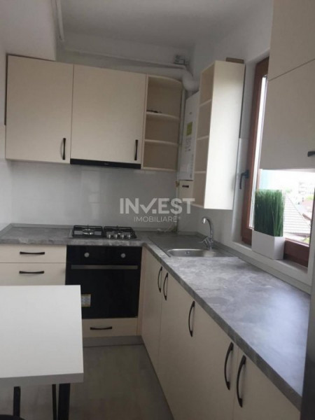 INCHIRIERE-APARTAMENT 2 CAMERE-DECOMANDAT-ZONA PALAT
