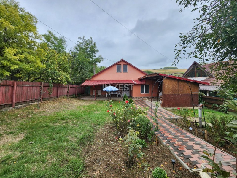 CASA 5 CAMERE , VANATORI-POPRICANI