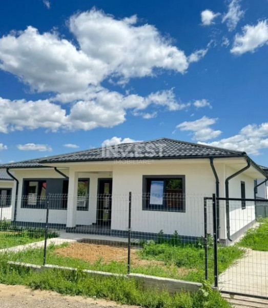 Casă cu 4 camere *finalizată* în zona Bucium