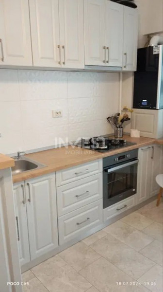 INCHIRIERE-APARTAMENT 2 CAMERE-DECOMANDAT-ROYAL TOWN