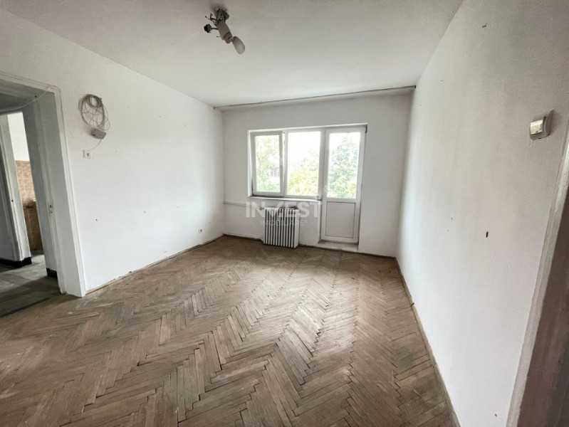 Apartament 3 camere-Podu Ros