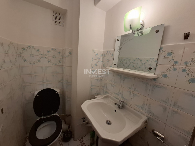 INCHIRIERE-APARTAMENT 3 CAMERE-DECOMANDAT-CENTRU