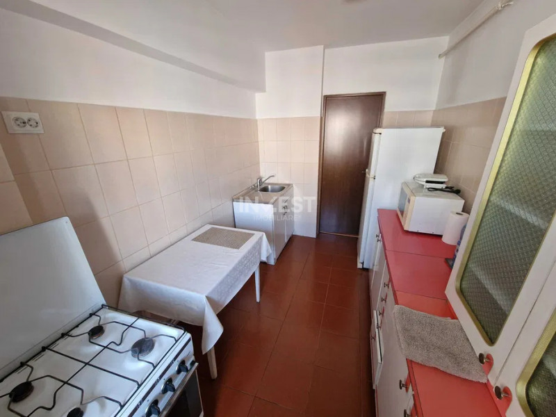 Apartament de vanzare, 3 camere, zona Gara- Rapa Galbena, Iasi