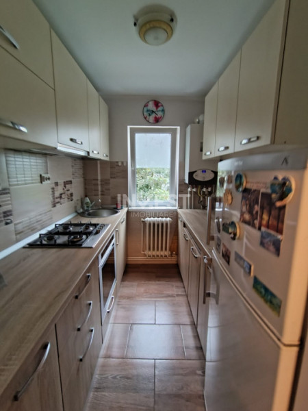 Apartament cu 2 camere renovat in zona Zimbru 