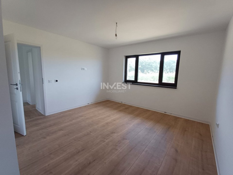 Casa individuala, constructie premium, 4camere, 2 bai, 400 mp teren, MIROSLAVA