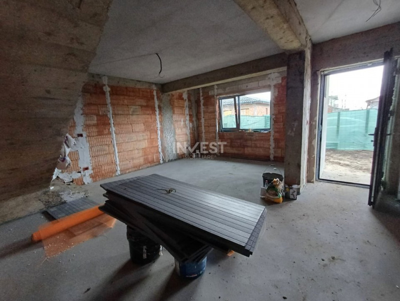 CASA INDIVIDUALA , 3 CAMERE, BECI,  PLACA DE BETON PESTE ETAJ , TOMESTI
