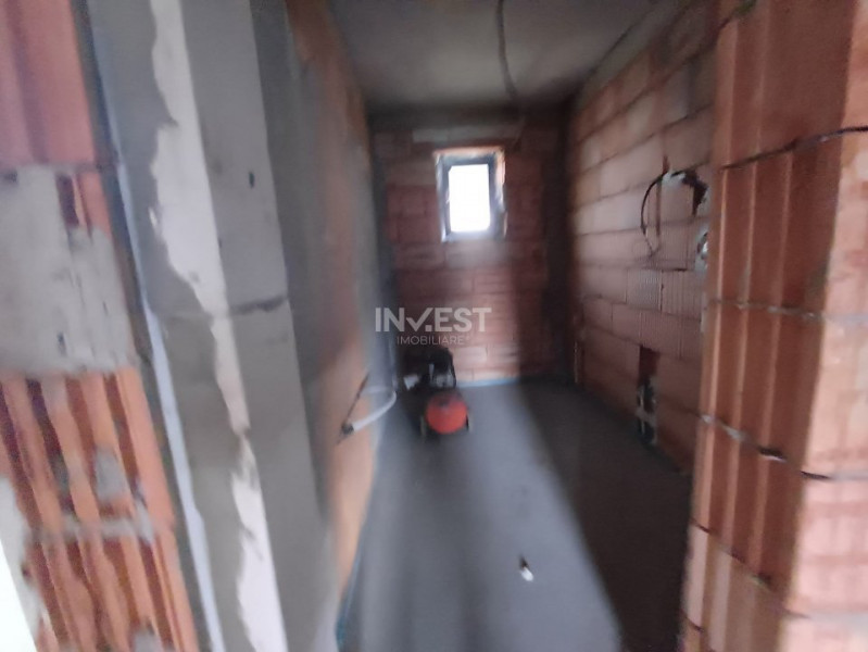 CASA INDIVIDUALA , 3 CAMERE, BECI,  PLACA DE BETON PESTE ETAJ , TOMESTI