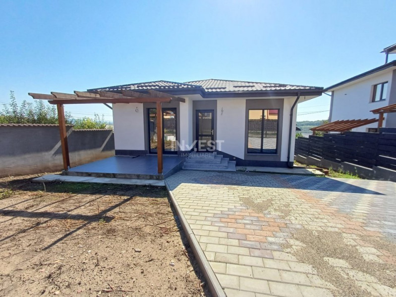 CASA INDIVIDUALA, 4 CAMERE, ZONA 5 DRUMURI VALEA ADANCA