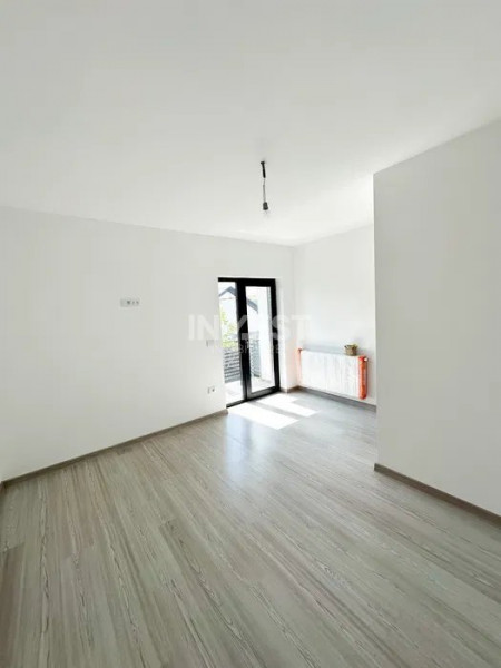 CASA INDIVIDUALA, 4 CAMERE, ZONA 5 DRUMURI VALEA ADANCA