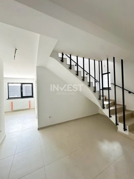 CASA INDIVIDUALA, 4 CAMERE, ZONA 5 DRUMURI VALEA ADANCA