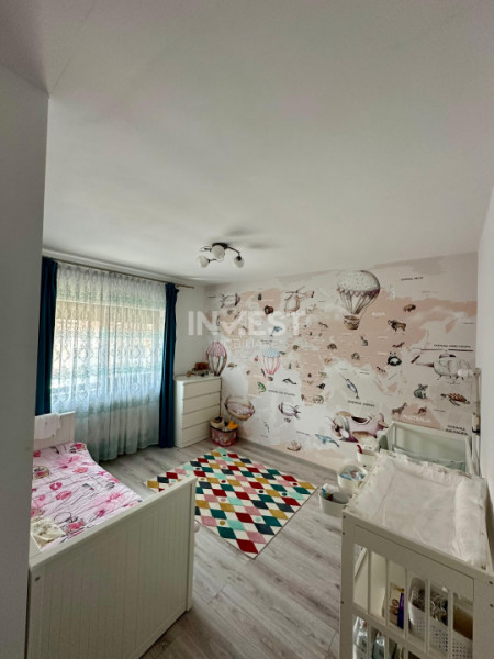 DUPLEX 4 CAMERE, 2 BAI SI POD GENEROS , VALEA ADANCA-FUNDATIA OMENIA