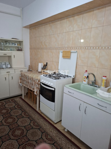 Apartament de vanzare, 2 camere, zona Pacurari - Petrom, Iasi