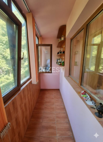 Apartament cu 3 camere decomandat-Tatarasi-Liceul Teoretic Al. Ioan Cuza 