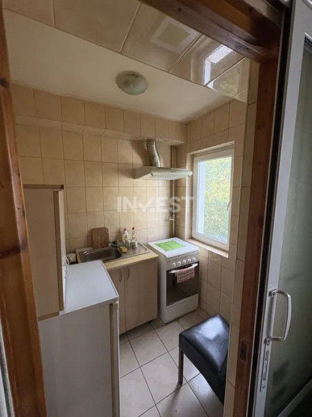 Apartament 2 camere-Podu Ros-Cantemir-etaj intermediar