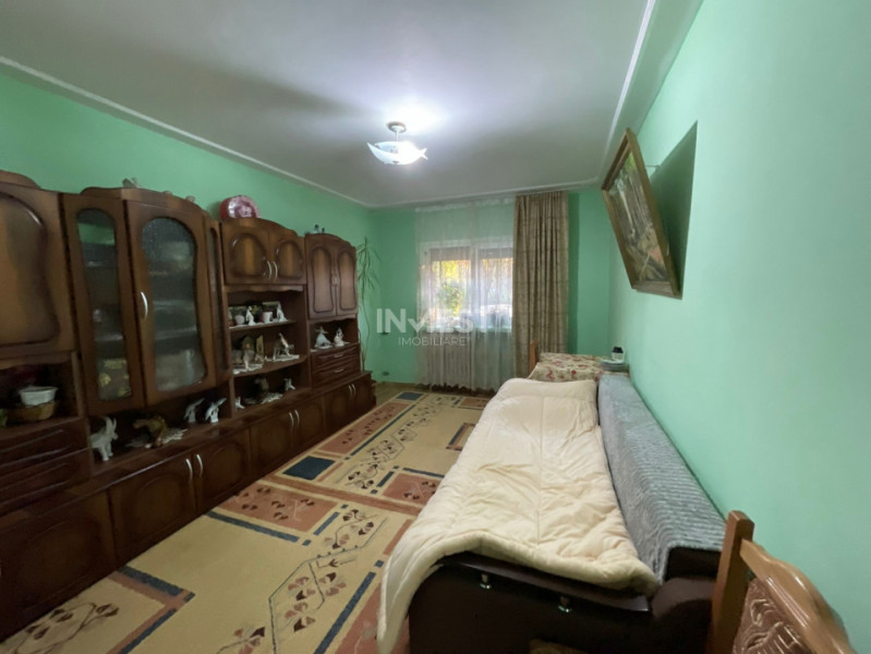 Apartament cu 3 camere Zona Tatarasi