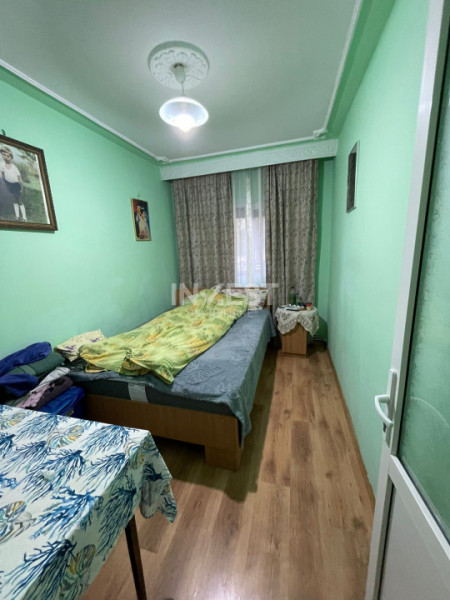 Apartament cu 3 camere Zona Tatarasi