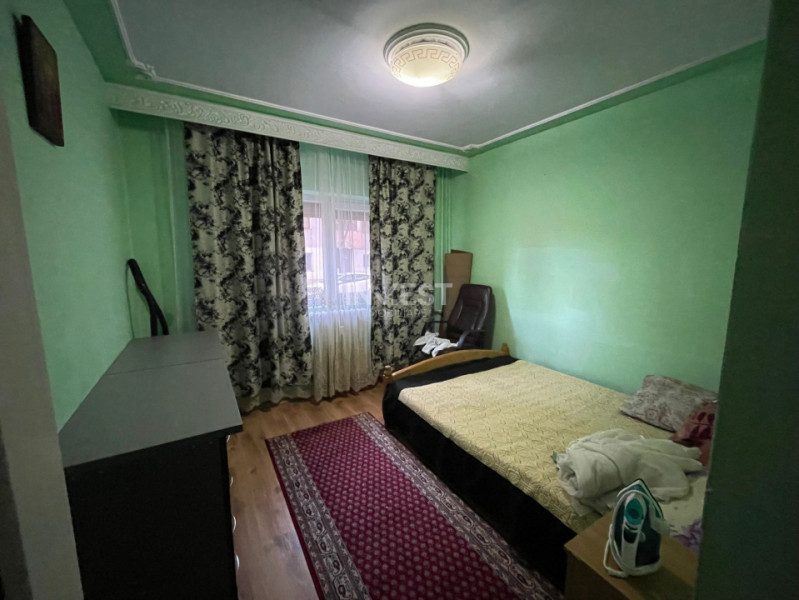 Apartament cu 3 camere Zona Tatarasi
