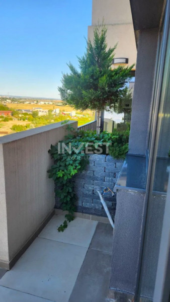 Apartament cu 2 camere *55mp* în Tătărași *priveliște panoramică*